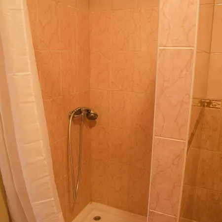 מלון Recreation Center 