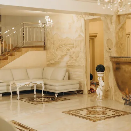 Hotel Recreation Center 